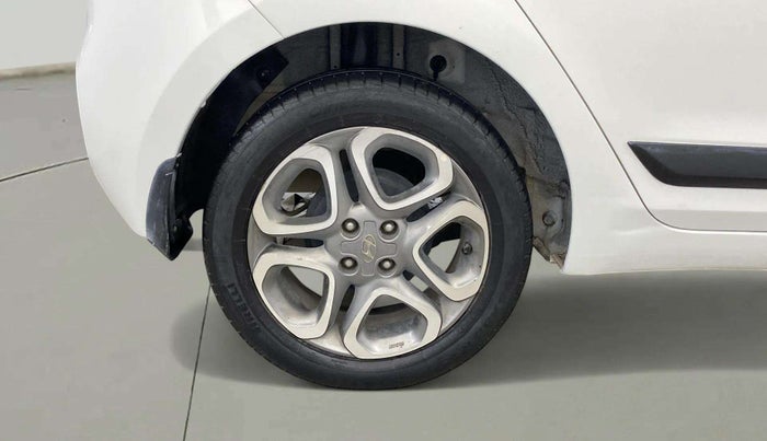 2018 Hyundai Elite i20 ASTA 1.2 (O), Petrol, Manual, 32,572 km, Right Rear Wheel