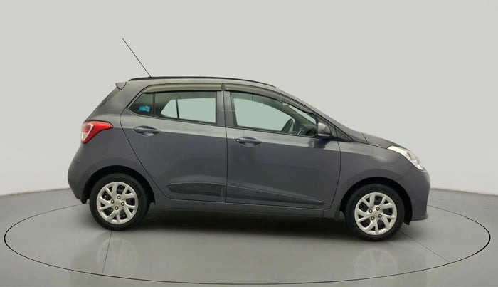 2018 Hyundai Grand i10 SPORTZ 1.2 KAPPA VTVT, Petrol, Manual, 62,201 km, Right Side View