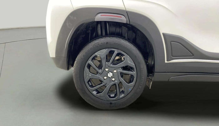 2024 Maruti FRONX DELTA PLUS 1.0 TURBO MT, Petrol, Manual, 10,050 km, Right Rear Wheel