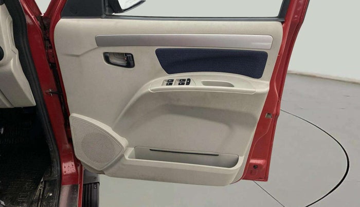 2019 Mahindra Scorpio S11 2WD, Diesel, Manual, 10,966 km, Driver Side Door Panels Control