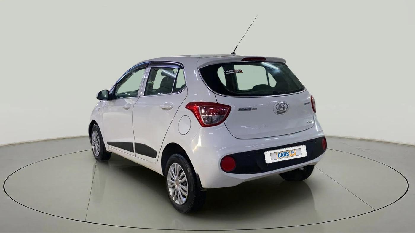 2018 Hyundai Grand i10 SPORTZ U2 1.2 CRDI, Diesel, Manual, 92,575 km, Left Back Diagonal