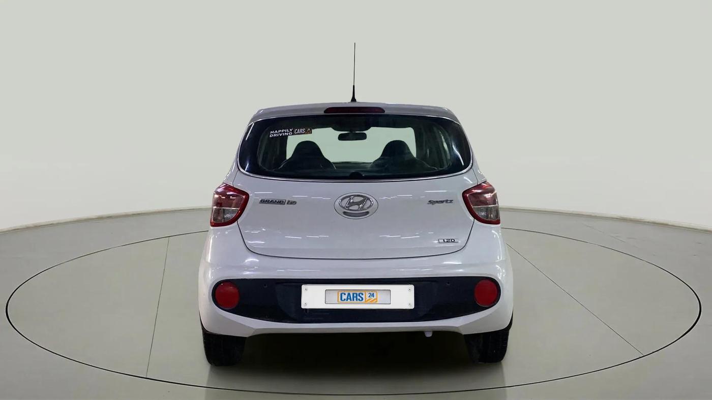 2018 Hyundai Grand i10 SPORTZ U2 1.2 CRDI, Diesel, Manual, 92,575 km, Back/Rear