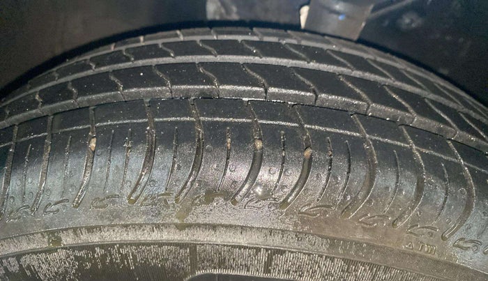 2020 Maruti New Wagon-R VXI (O) 1.0, Petrol, Manual, 48,317 km, Left Front Tyre Tread