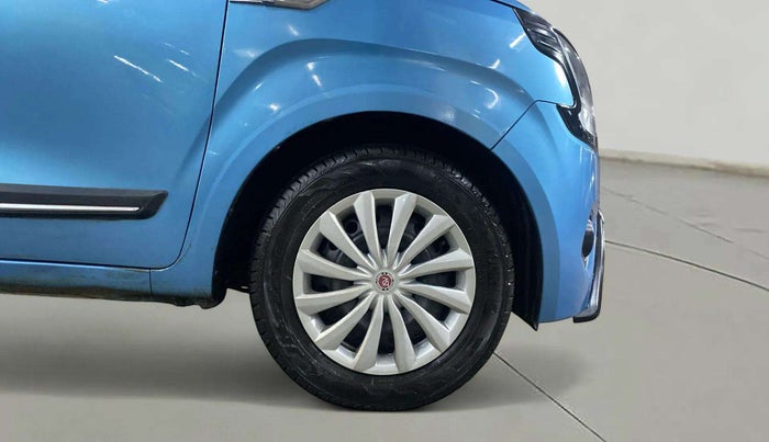 2020 Maruti New Wagon-R VXI (O) 1.0, Petrol, Manual, 48,317 km, Right Front Wheel