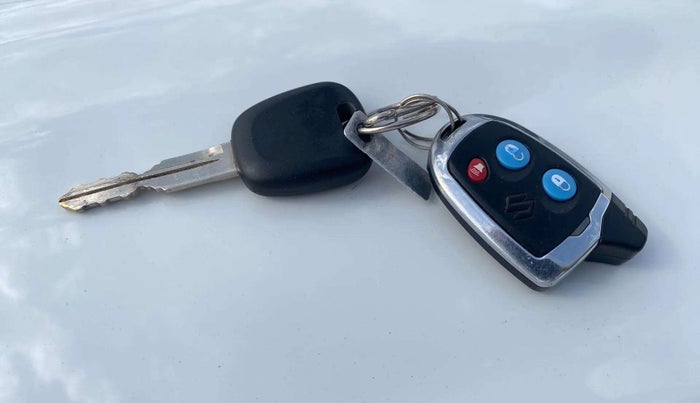 2024 Maruti Alto K10 VXI CNG, CNG, Manual, 10,968 km, Key Close Up