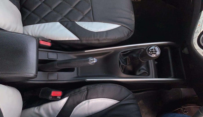 2017 Maruti Baleno ALPHA PETROL 1.2, Petrol, Manual, 90,242 km, Gear Lever