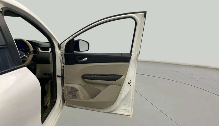 2023 Renault TRIBER RXZ, Petrol, Manual, 14,009 km, RHS Front Door