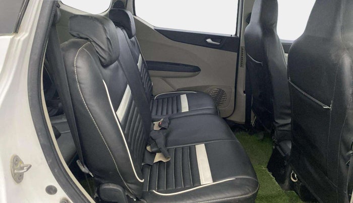 2023 Renault TRIBER RXZ, Petrol, Manual, 14,009 km, Right Side Rear Door Cabin