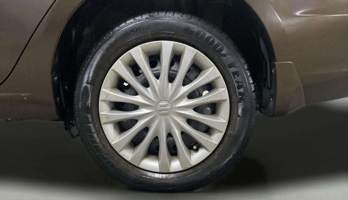 2016 Maruti Ciaz VXI, Petrol, Manual, 82,540 km, Left Rear Wheel