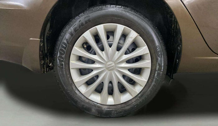 2016 Maruti Ciaz VXI, Petrol, Manual, 82,540 km, Right Rear Wheel