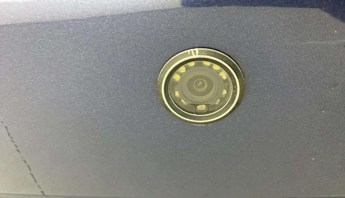 2022 Maruti Ertiga ZXI (O) CNG, CNG, Manual, 222 km, Parking Camera