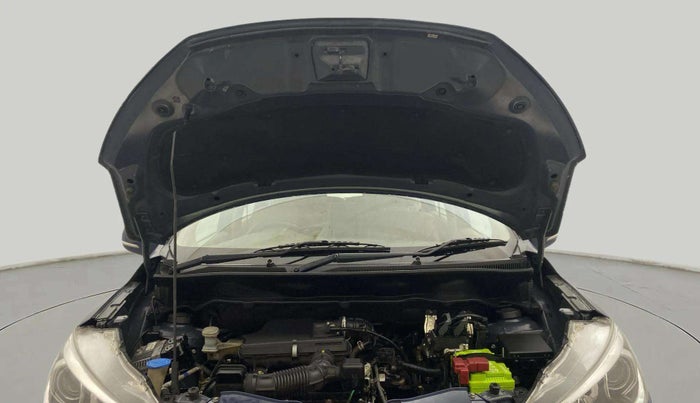 2022 Maruti Ertiga ZXI (O) CNG, CNG, Manual, 222 km, Open Bonet