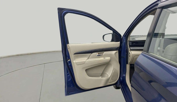 2022 Maruti Ertiga ZXI (O) CNG, CNG, Manual, 222 km, LHS Front Door