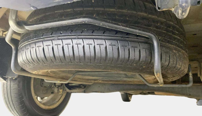 2022 Maruti Ertiga ZXI (O) CNG, CNG, Manual, 222 km, Spare Tyre
