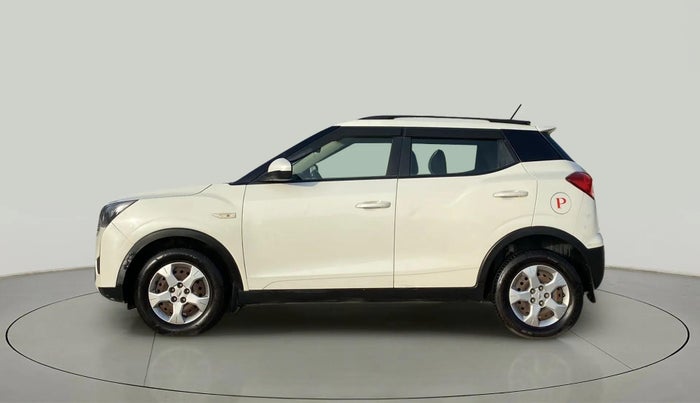 2021 Mahindra XUV300 W6 1.2 PETROL, Petrol, Manual, 99,780 km, Left Side