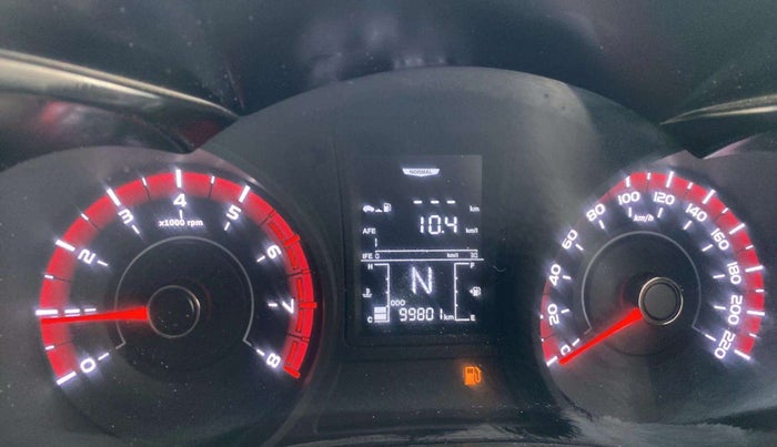 2021 Mahindra XUV300 W6 1.2 PETROL, Petrol, Manual, 99,780 km, Odometer Image