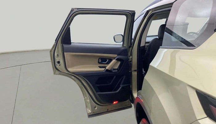 2022 Tata Safari XZ PLUS KAZIRANGA, Diesel, Manual, 79,296 km, LHS Rear Door