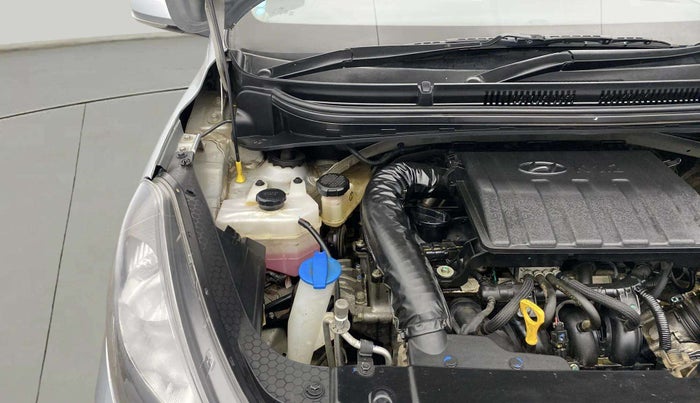 2023 Hyundai AURA SX 1.2 CNG, CNG, Manual, 40,328 km, Engine View - Right