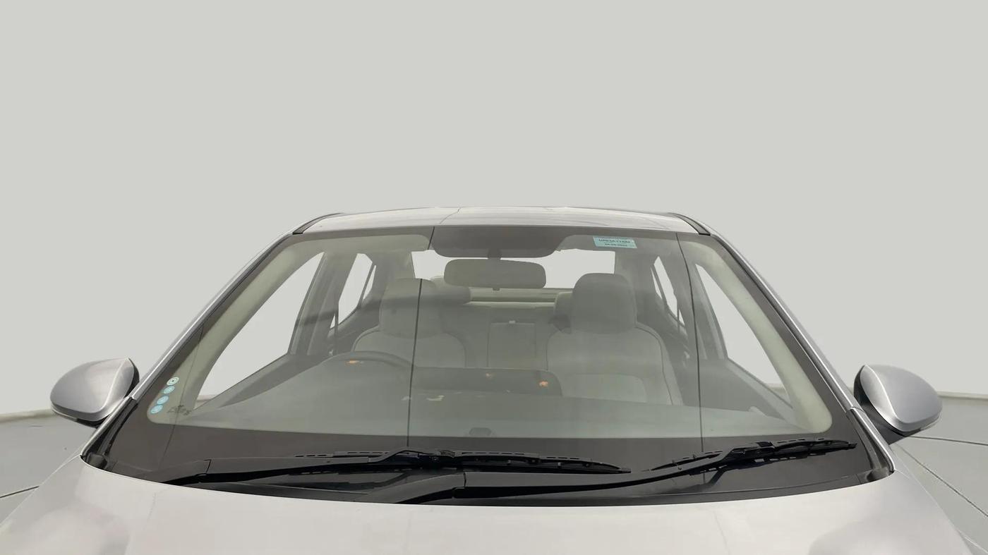 2023 Hyundai AURA SX 1.2 CNG, CNG, Manual, 40,328 km, Front Windshield
