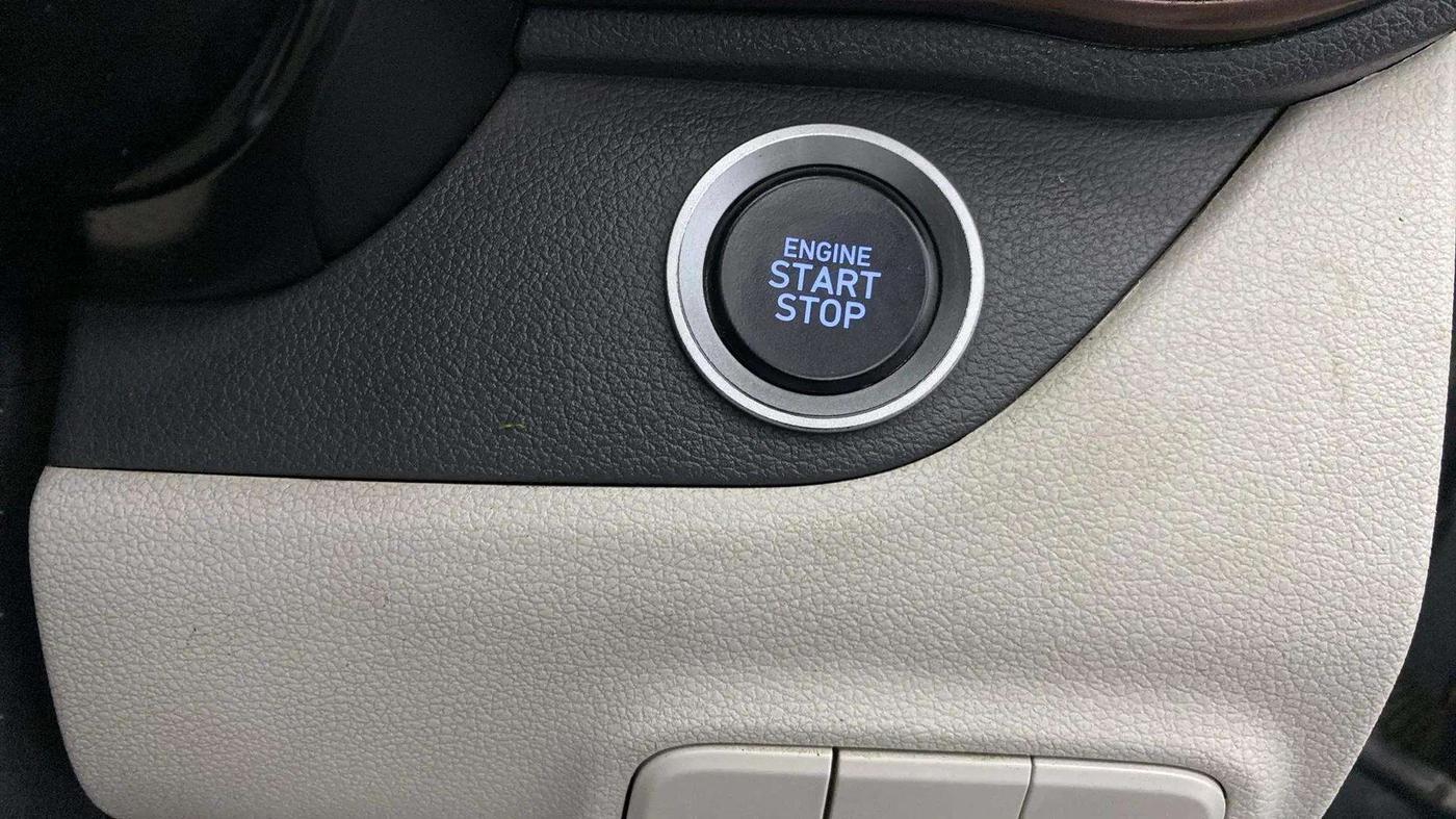 2023 Hyundai AURA SX 1.2 CNG, CNG, Manual, 40,328 km, Keyless Start/ Stop Button