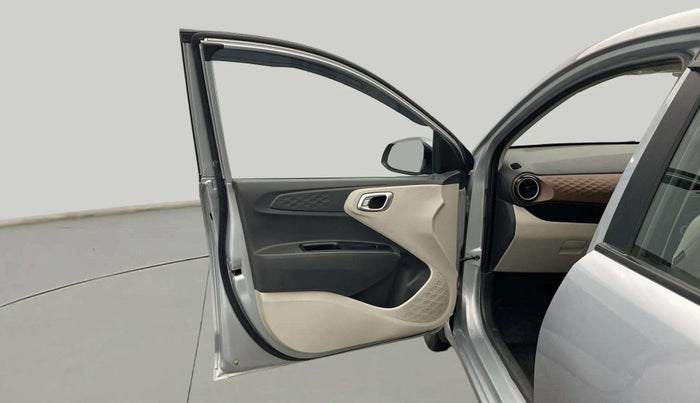 2023 Hyundai AURA SX 1.2 CNG, CNG, Manual, 40,328 km, LHS Front Door