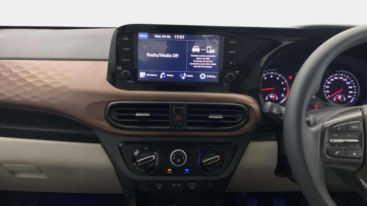 2023 Hyundai AURA SX 1.2 CNG, CNG, Manual, 40,328 km, Air Conditioner