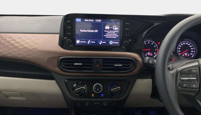 2023 Hyundai AURA SX 1.2 CNG, CNG, Manual, 40,328 km, Air Conditioner
