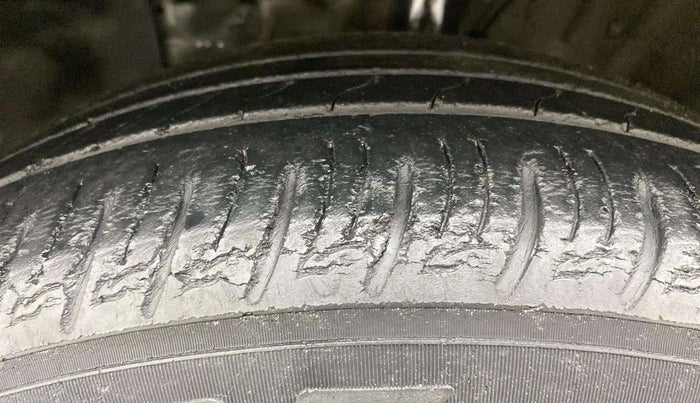 2019 Hyundai VENUE SX PLUS 1.0 TURBO DCT, Petrol, Automatic, 68,382 km, Left Front Tyre Tread