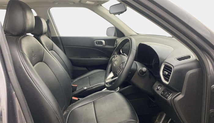 2019 Hyundai VENUE SX PLUS 1.0 TURBO DCT, Petrol, Automatic, 68,382 km, Right Side Front Door Cabin