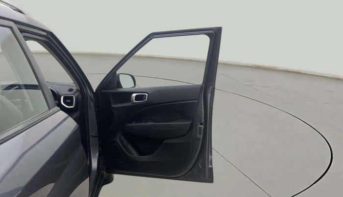 2019 Hyundai VENUE SX PLUS 1.0 TURBO DCT, Petrol, Automatic, 68,382 km, RHS Front Door