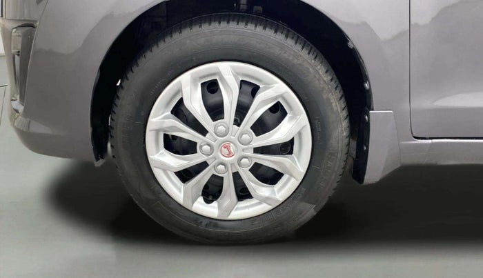 2013 Maruti Ertiga VXI, Petrol, Manual, 68,816 km, Left Front Wheel