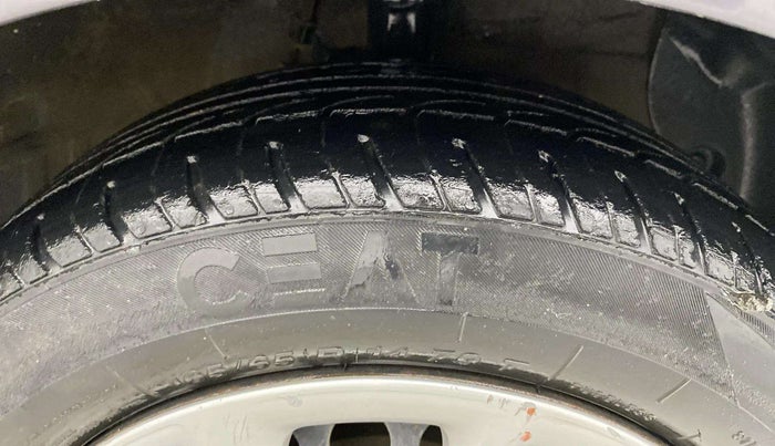 2019 Hyundai Grand i10 MAGNA 1.2 KAPPA VTVT, Petrol, Manual, 83,212 km, Right Front Tyre Tread