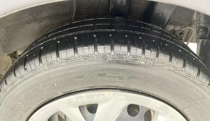 2019 Hyundai Grand i10 MAGNA 1.2 KAPPA VTVT, Petrol, Manual, 83,212 km, Left Rear Tyre Tread