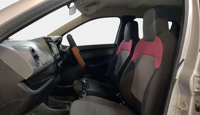 2019 Renault Kwid RXT 1.0 (O), Petrol, Manual, 33,913 km, Right Side Front Door Cabin
