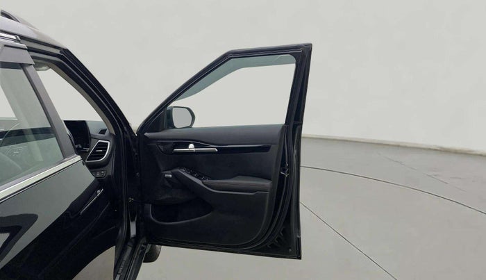 2022 KIA SELTOS GTX PLUS 1.5 DIESEL AT, Diesel, Automatic, 61,744 km, RHS Front Door