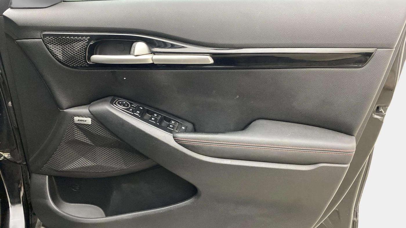 2022 KIA SELTOS GTX PLUS 1.5 DIESEL AT, Diesel, Automatic, 62,249 km, Driver Side Door Panels Control