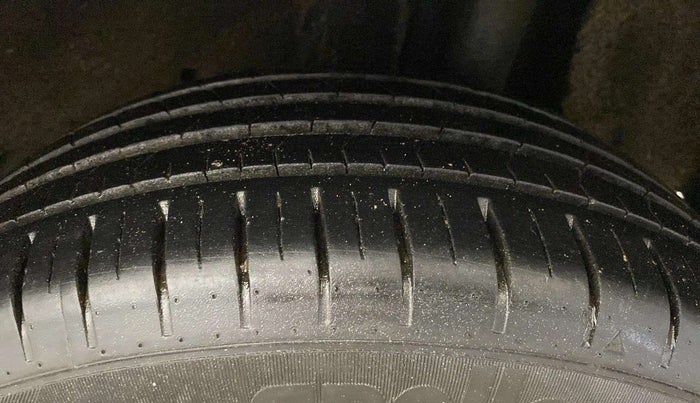 2018 Maruti Baleno ALPHA PETROL 1.2, Petrol, Manual, 84,810 km, Left Rear Tyre Tread