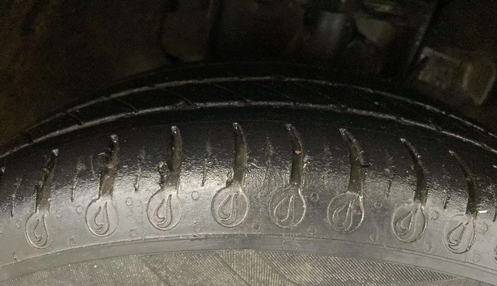 2022 Tata Tiago XT PETROL, Petrol, Manual, 20,334 km, Right Front Tyre Tread