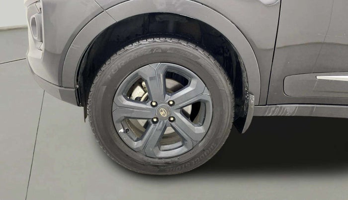 2022 Tata NEXON XZ PLUS PETROL DARK EDITION, Petrol, Manual, 36,961 km, Left Front Wheel
