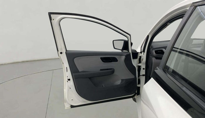 2020 Tata ALTROZ XT PETROL, Petrol, Manual, 71,786 km, LHS Front Door