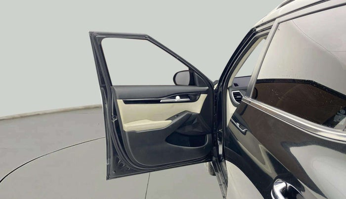 2020 KIA SELTOS HTX 1.5 DIESEL, Diesel, Manual, 77,149 km, LHS Front Door