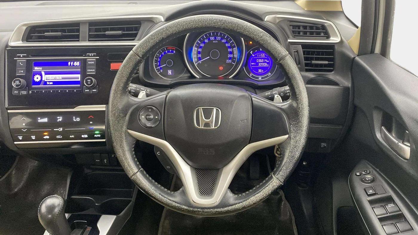 2015 Honda Jazz 1.2L I-VTEC V AT, Petrol, Automatic, 36,947 km, Steering Wheel Close Up