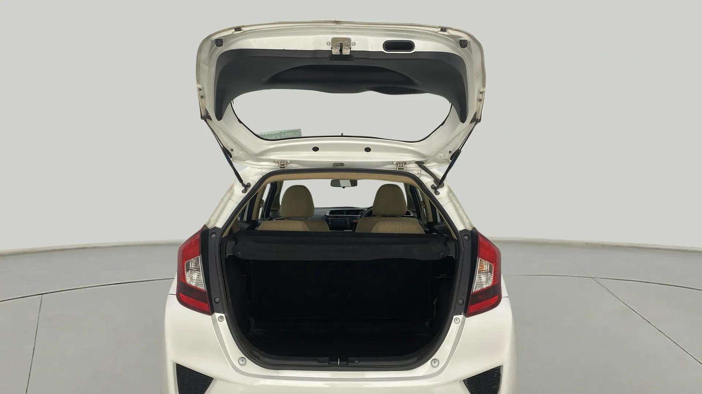 2015 Honda Jazz 1.2L I-VTEC V AT, Petrol, Automatic, 36,947 km, Boot Door Open