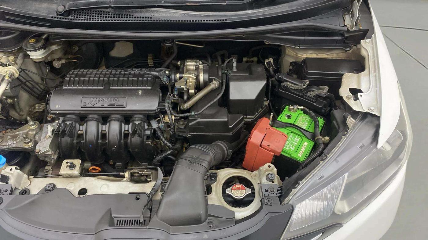 2015 Honda Jazz 1.2L I-VTEC V AT, Petrol, Automatic, 36,947 km, Engine View - Left