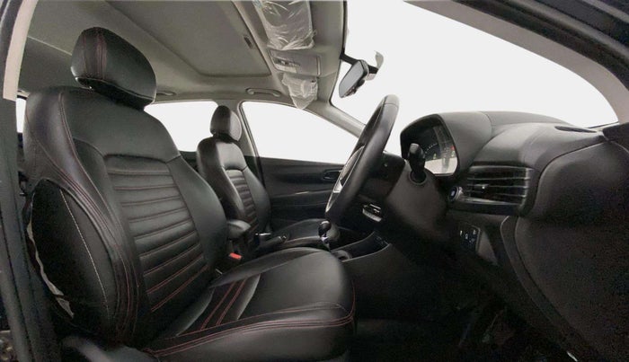 2021 Hyundai NEW I20 ASTA (O) 1.2 MT, Petrol, Manual, 40,765 km, Right Side Front Door Cabin