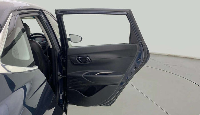 2021 Hyundai NEW I20 ASTA (O) 1.2 MT, Petrol, Manual, 40,765 km, RHS Rear Door