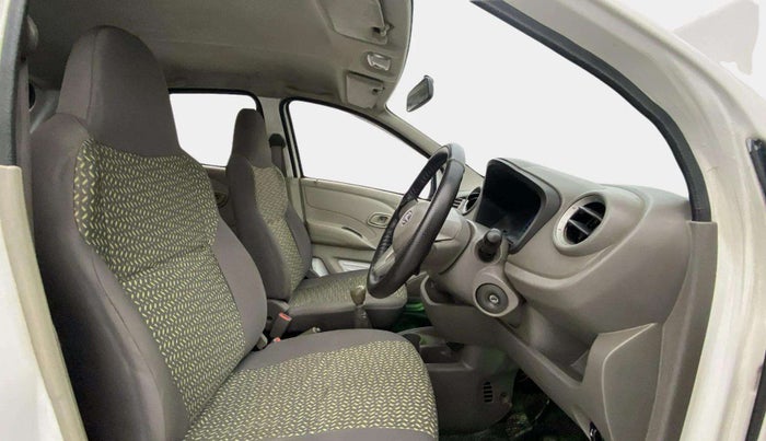 2016 Datsun Redi Go T (O), Petrol, Manual, 70,418 km, Right Side Front Door Cabin