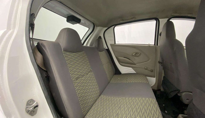 2016 Datsun Redi Go T (O), Petrol, Manual, 70,418 km, Right Side Rear Door Cabin