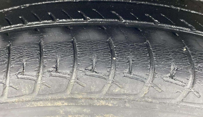 2021 Maruti New Wagon-R VXI 1.0, Petrol, Manual, 40,285 km, Left Front Tyre Tread