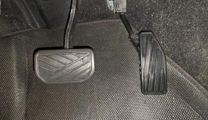 2021 Maruti Baleno ALPHA CVT PETROL 1.2, Petrol, Automatic, 15,548 km, Pedals